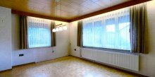 EG Wohnzimmer (a) Gepflegtes Reihenendhaus mit gro�em Grundst�ck,  Garage und Carport