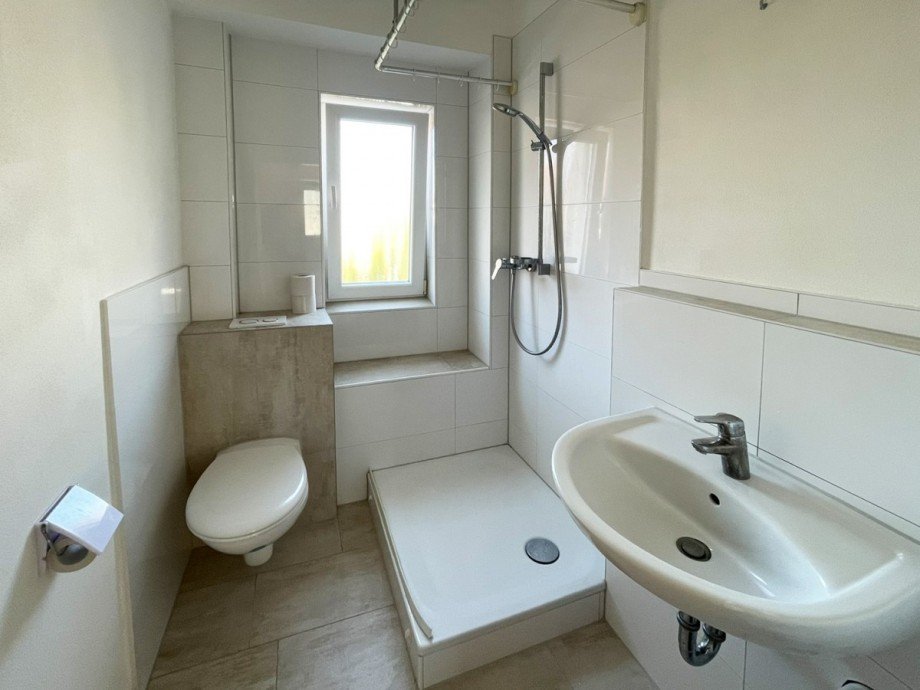 Badezimmer (aa) Etagenwohnung Reutlingen