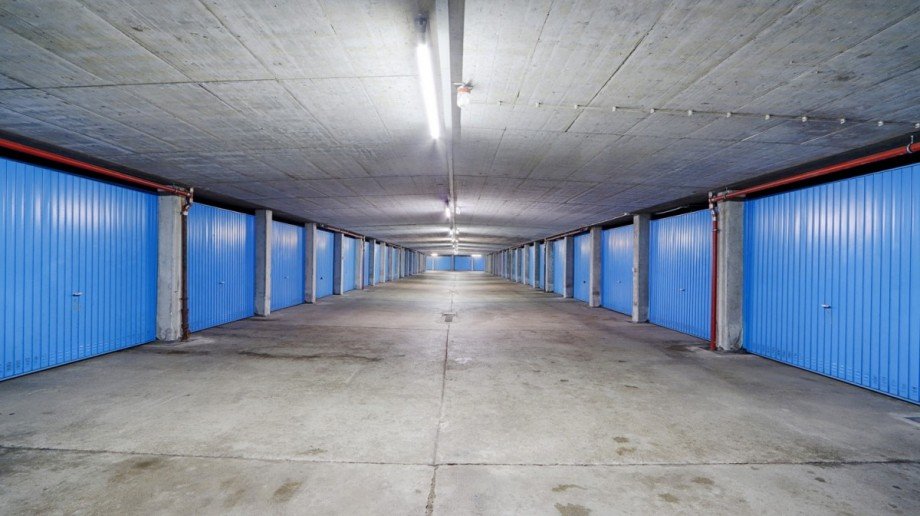 Tiefgarage (a) Wohnung Reutlingen