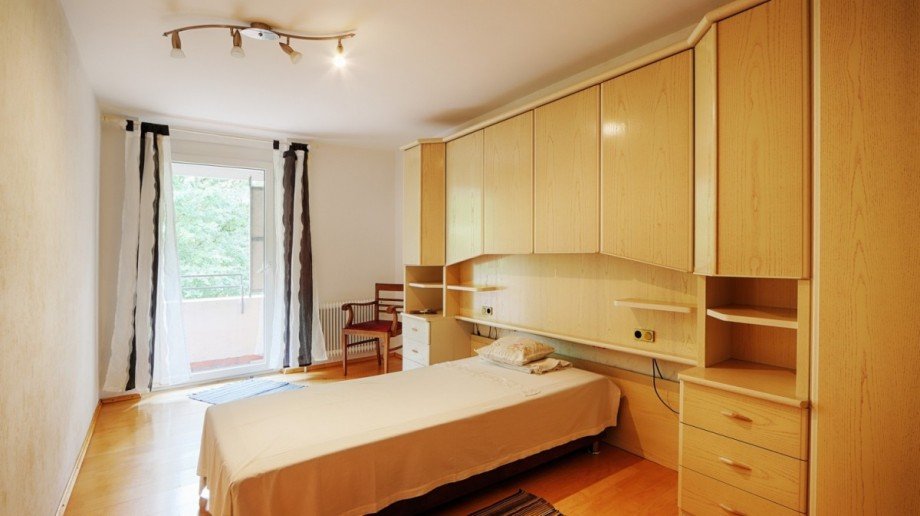 Schlafzimmer Etagenwohnung Reutlingen