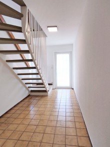 UG Flur 1 Charmanter Bungalow mit gro�em Garten in Orschel-Hagen