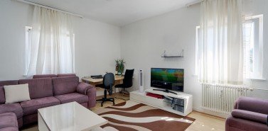 Hauptbild Renovierte 3-Zimmer-Altbau-Wohnung im beliebten Ringelbachgebiet von Reutlingen