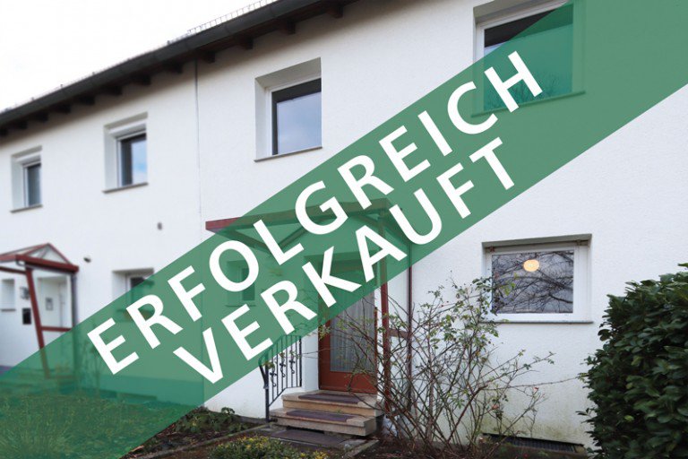 Titel_ErfolgreichVerkauft_1121 Reutlingen Reihenmittelhaus Kleines Reihenmittelhaus in ruhiger Lage am Georgenberg