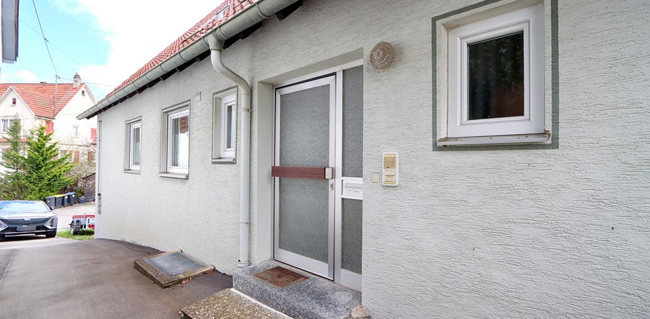 Hauseingang Haus I Doppelhaush�lfte Reutlingen