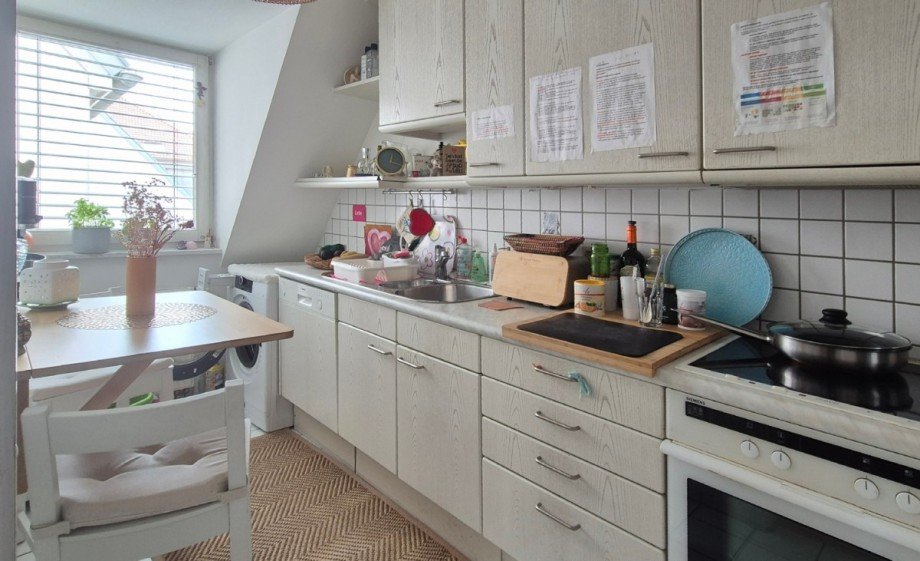 K�che mit EBK Maisonettewohnung Reutlingen