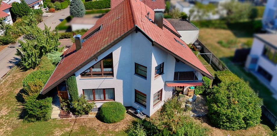 Hausseite Einfamilienhaus Dettingen an der Erms