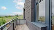 Balkon II Gro�z�giges Design-Einfamilienhaus mit Kamin und Weitblick