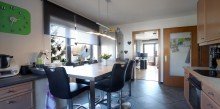 K�che Gro�e 6-Zimmer-Wohnung mit Balkon, Garage und herrlicher Aussicht
