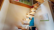 Raumspartreppe ***Provisionsfrei*** Tolle Aussicht! Gepflegte 3-Zi.-Wohnung plus Dachgeschoss-Studio zum Wohlf�hlen