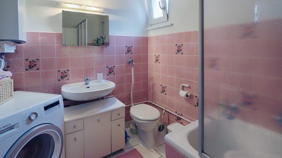 Badezimmer WHG3 Haus Reutlingen