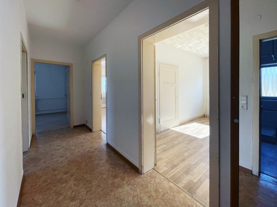 Flur (a) Etagenwohnung Reutlingen