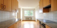 K�che (b) 4 �-Zimmer-Wohnung - mit gro�em Balkon und Blick ins Gr�ne  - Aufzug