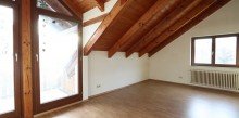 Raum I (a) Mehrgenerationenhaus mit gro�em Grundst�ck in der T�binger Weststadt