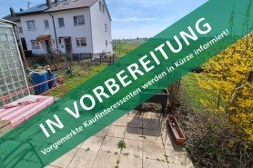 Hauptbild Renovierungsbed�rftiges Reihenhaus mit toller Aussicht in Mittelstadt