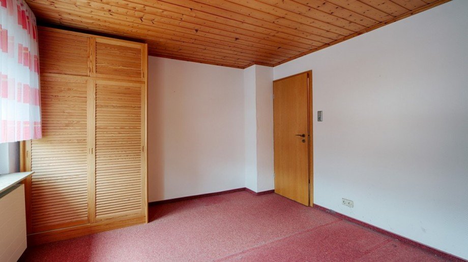 Schlafzimmer OG Reihenmittelhaus Reutlingen
