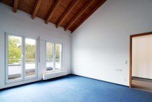 Schlafzimmer Gro�e Penthouse/Galerie-Wohnung mit Aufzug im Herzen von T�bingen-Lustnau