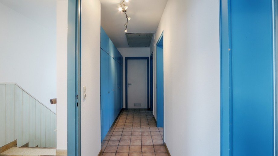 Flur EG Doppelhaush�lfte Eningen unter Achalm