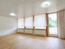 EG Wohnzimmer (b) Charmanter Bungalow mit gro�em Garten in Orschel-Hagen