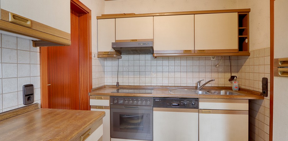 I EG K�che (b) Doppelhaush�lfte Reutlingen