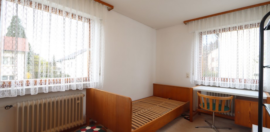 EG Kinderzimmer Zweifamilienhaus Pfullingen