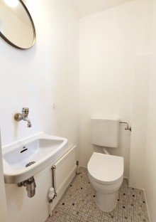 EG G�ste WC Charmanter Bungalow mit gro�em Garten in Orschel-Hagen