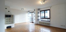 Wohnzimmer (a) Mehrgenerationenhaus mit gro�em Grundst�ck in der T�binger Weststadt