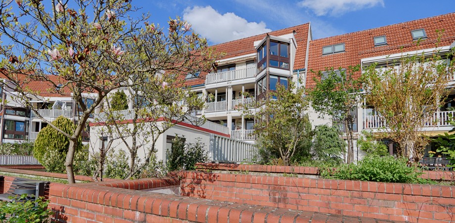 Hausr�ckseite Etagenwohnung Pfullingen