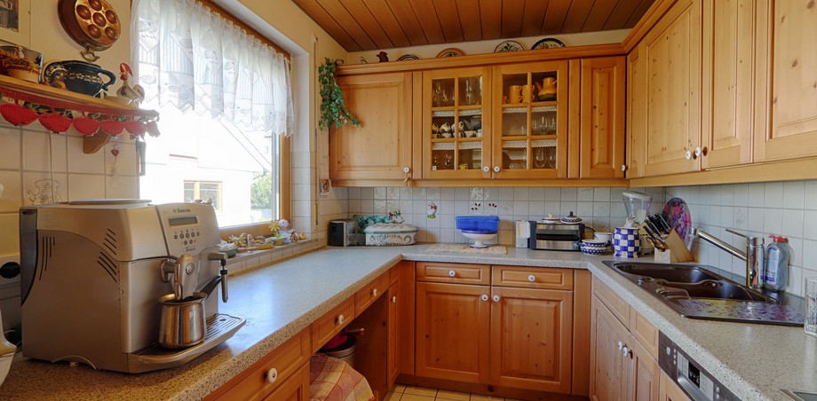 K�che (a) Etagenwohnung Reutlingen