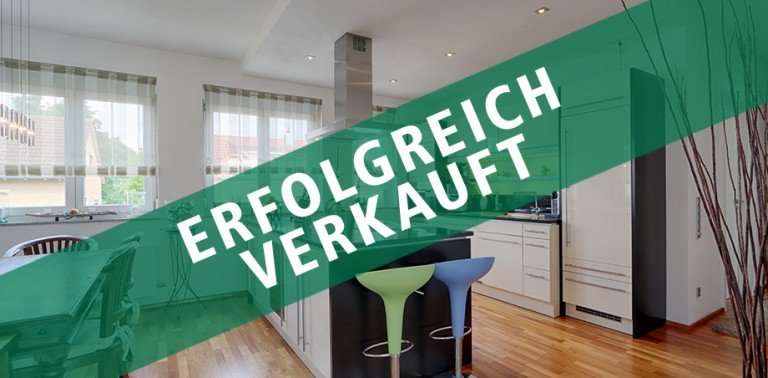 Erfolgreich verkauft Pfullingen - Pfullingen Wohnung �u�erst charmante 4-Zimmer-Wohnung mit gro�em Balkon in Pfullingen