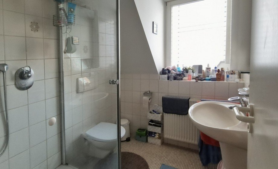Badezimmer 1. DG Maisonettewohnung Reutlingen