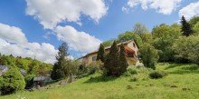 Garten (b) HDR Gro�z�giges Mehrgenerationenhaus in Traumlage: Wohnen, wo andere Urlaub machen - gro�es Grundst�ck am Waldrand