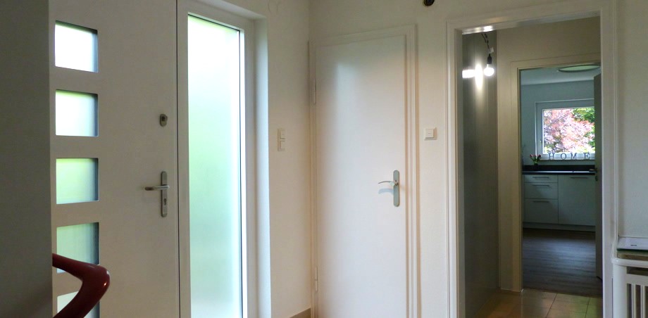 Hauseingangsbereich innen Einfamilienhaus Reutlingen