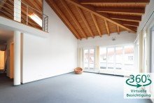 Wohnzimmer Gro�e Penthouse/Galerie-Wohnung mit Aufzug im Herzen von T�bingen-Lustnau