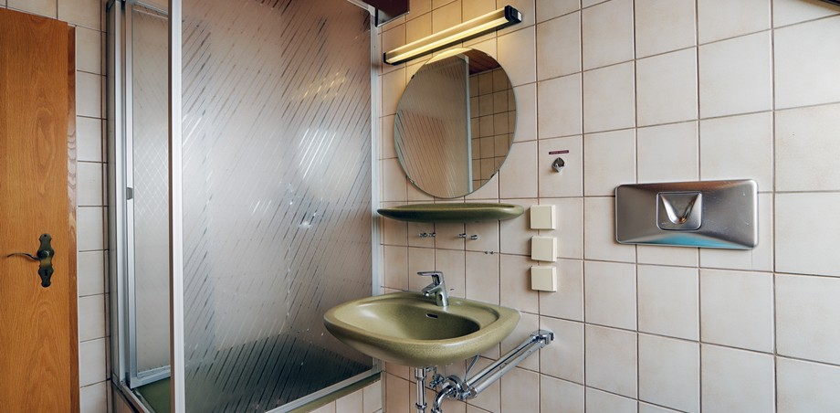 Bad OG Zweifamilienhaus Reutlingen