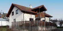 Hausr�ckseite Mehrgenerationenhaus mit gro�em Grundst�ck in der T�binger Weststadt