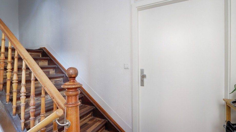 Wohnungszugang Mehrfamilienhaus Reutlingen