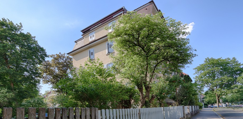 Hausseite Mehrfamilienhaus T�bingen