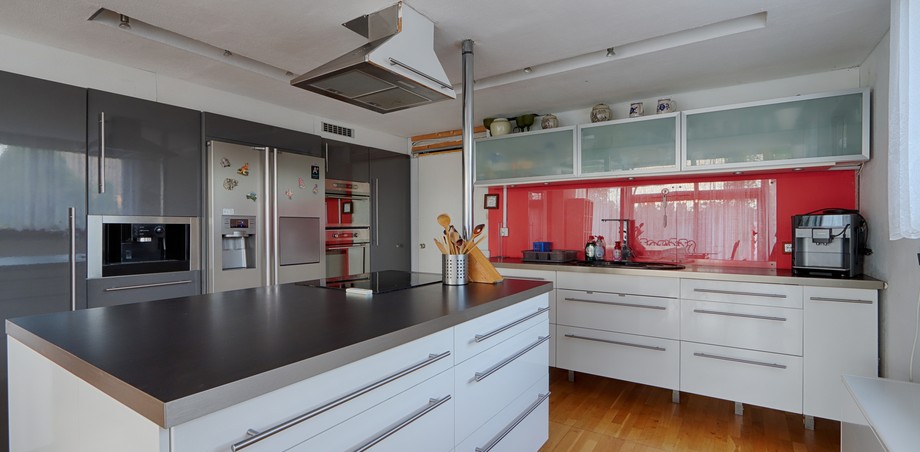 K�che (UG) Zweifamilienhaus Lichtenstein-G�llesberg