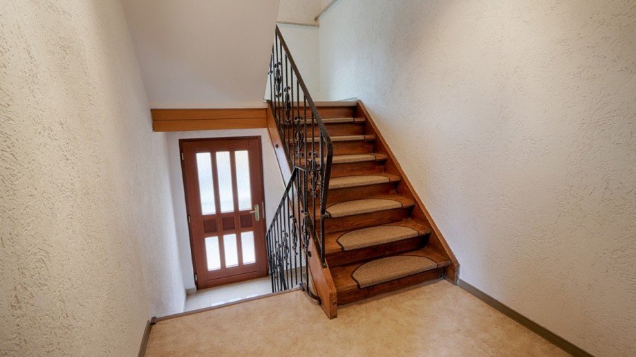 Treppenhaus (EG) Einfamilienhaus Reutlingen