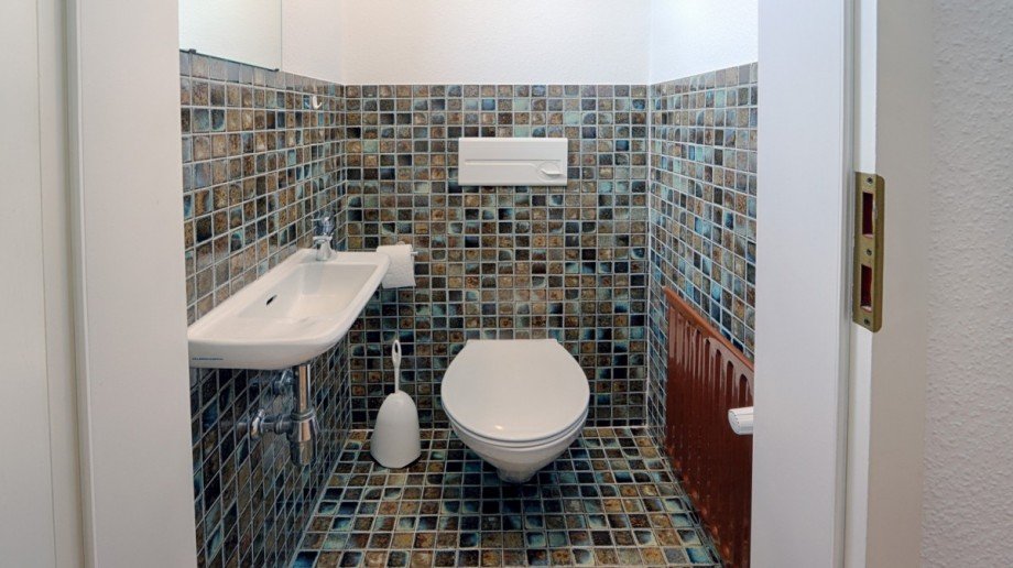 WC OG Doppelhaush�lfte Reutlingen