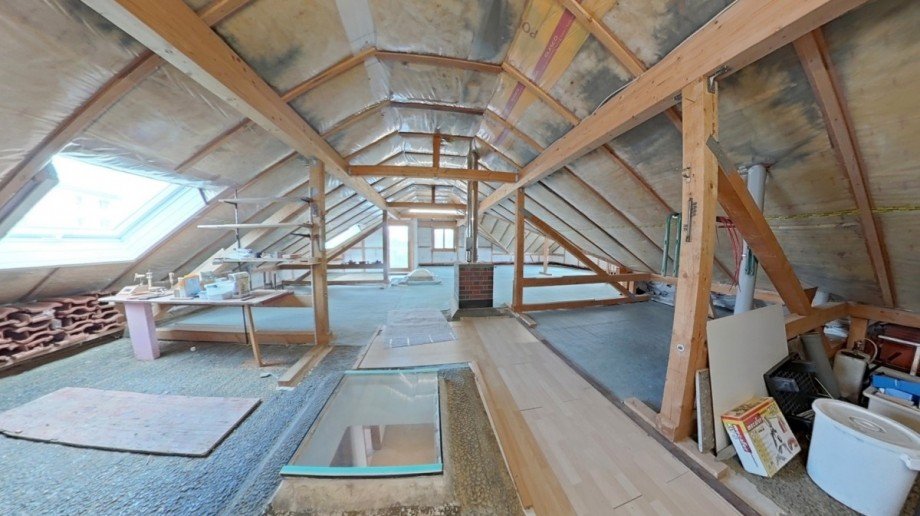 Dachgeschoss Einfamilienhaus Du�lingen