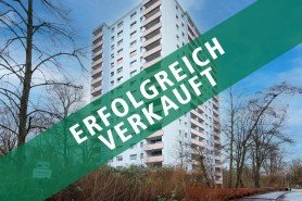 Hauptbild Sanierungsbed�rftige 1-Zimmer-Hochhauswohnung im Efeu mit Balkon und Garage