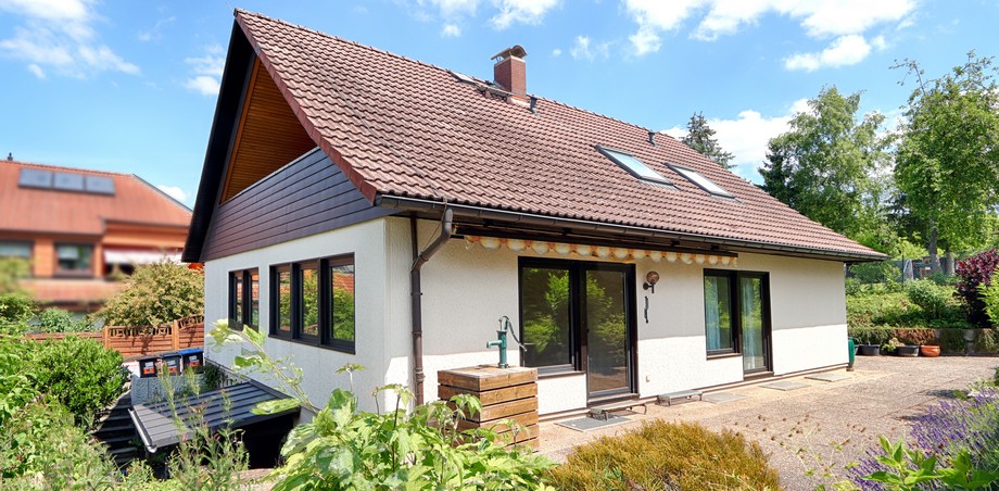 Hausansicht Zweifamilienhaus Reutlingen