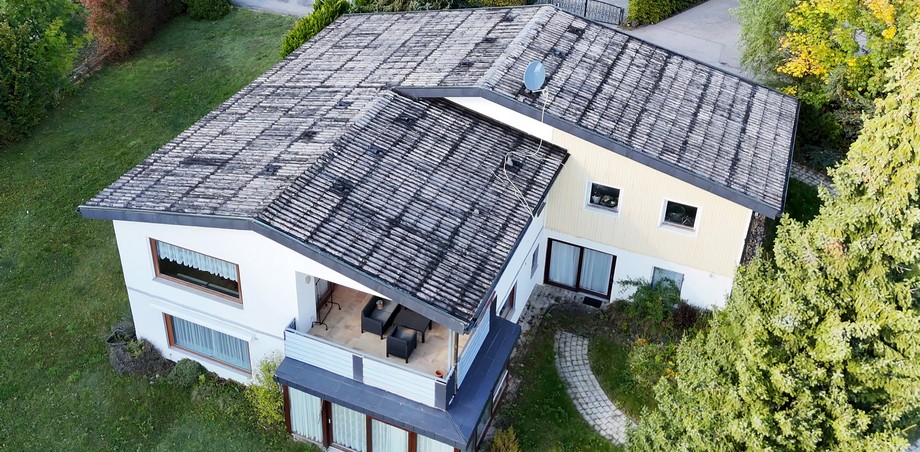 Hausansicht Zweifamilienhaus Lichtenstein-G�llesberg