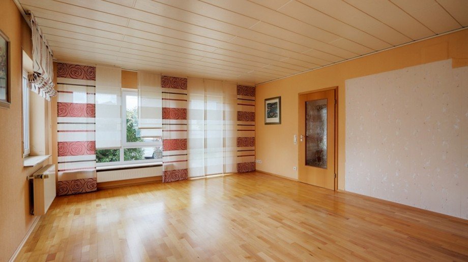 Wohnzimmer (EG) Einfamilienhaus Reutlingen